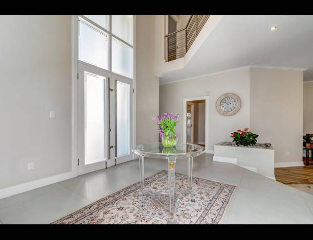 5 BEDROOM HOUSE FOR SALE IN DAINFERN VALLEY ESTATE